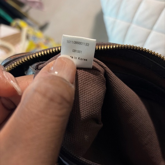 MCM Chocolate Leather Boston - Picture 4 of 14